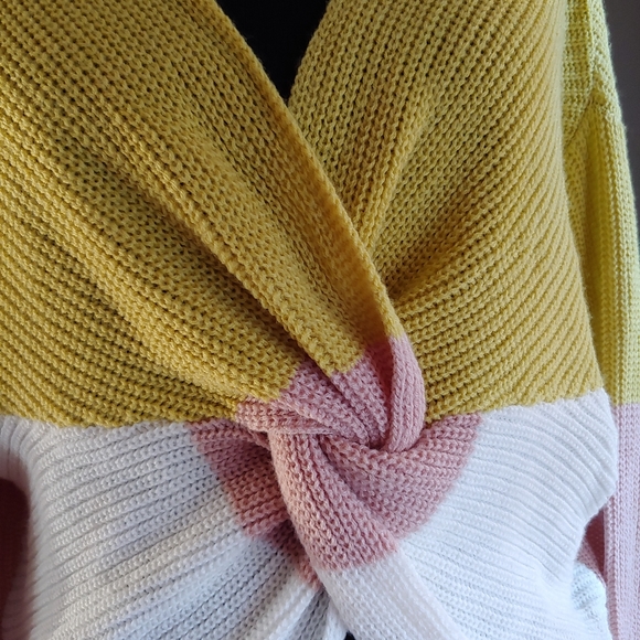 Polly & Esther Twist Front Color Block Sweater Women's Size Large - Picture 2 of 6